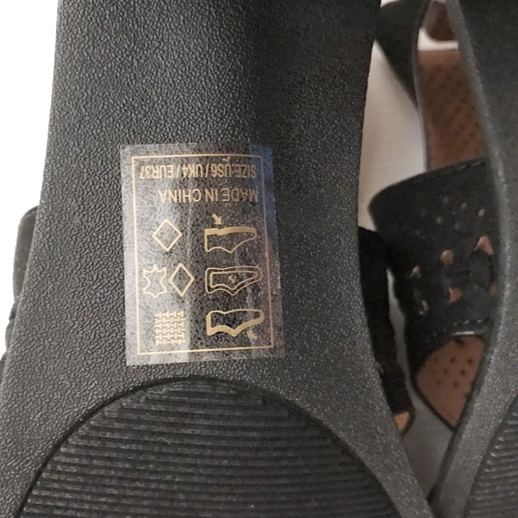 NWT Timeless Perforated Stylish Faux Suede Adjustable Strap Black Shoes - Picture 5 of 6